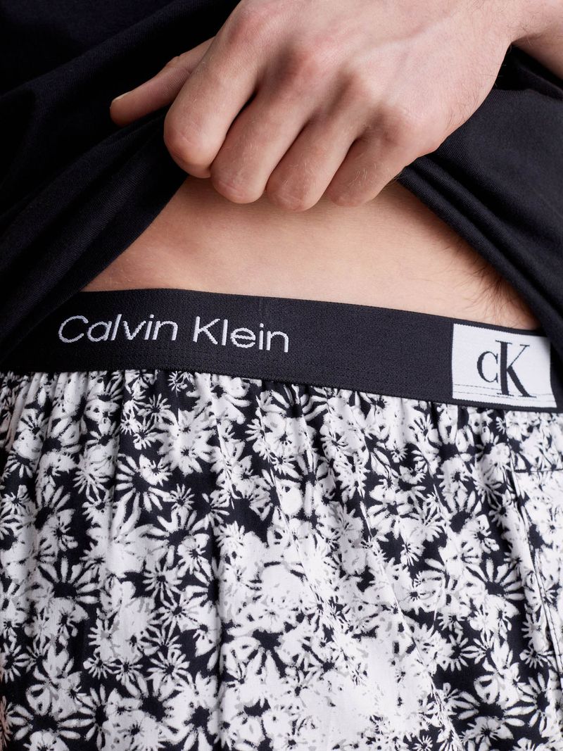 label-2