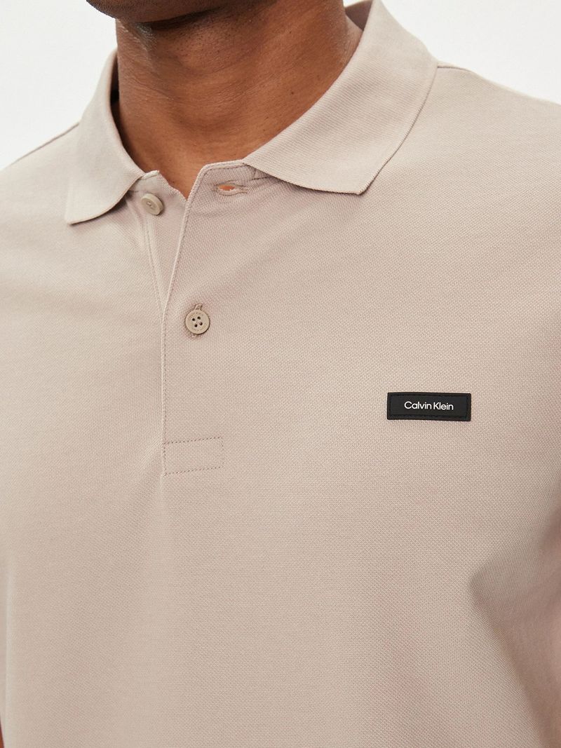 label-3
