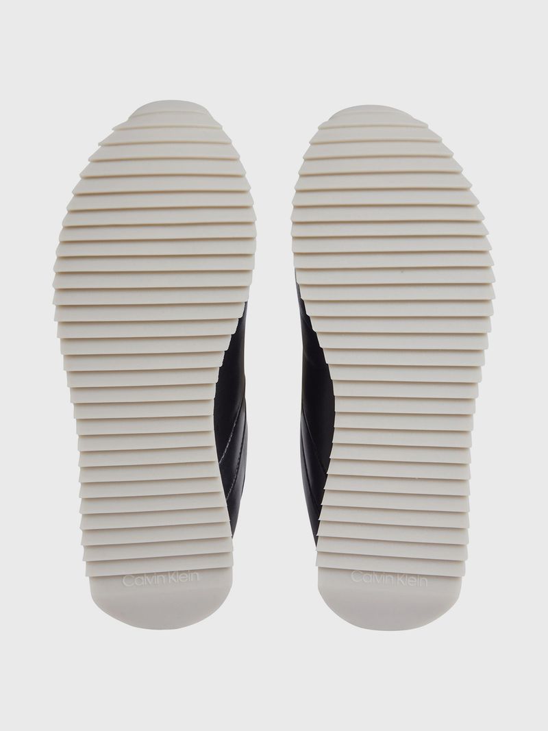 label-3