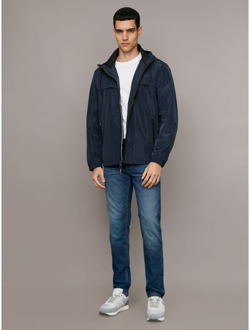Chaqueta Ligera con Gorro