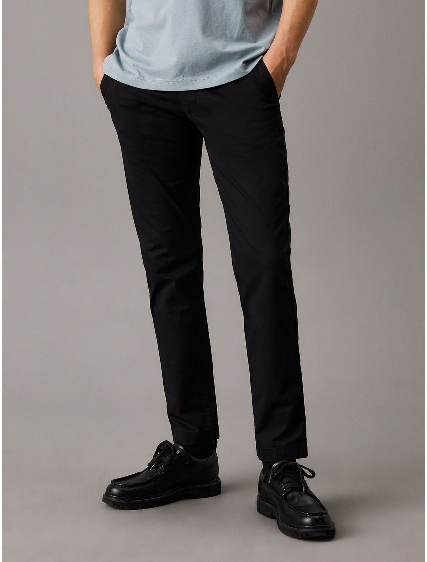 Pantalón chino tapered