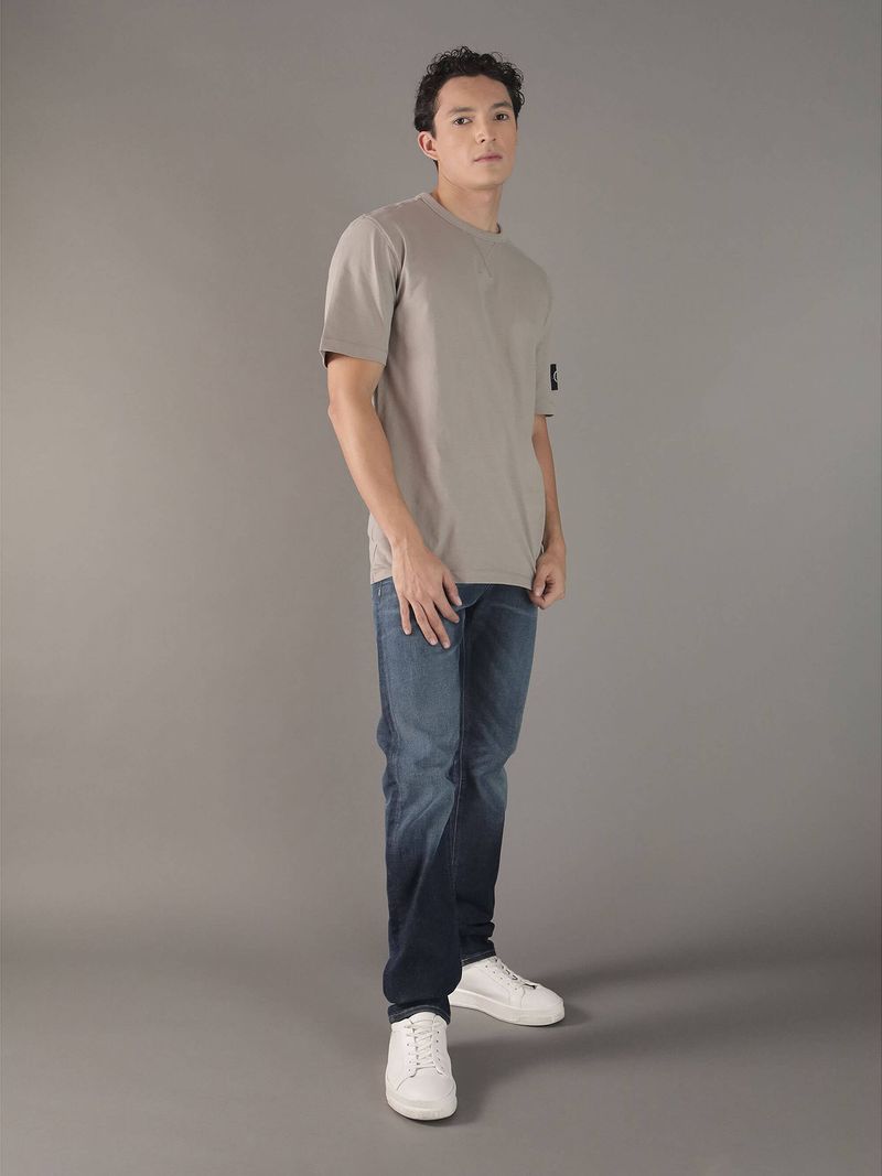 label-1