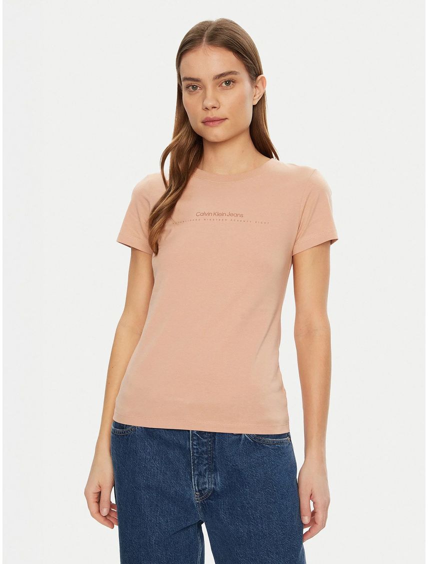 Polera slim con logo