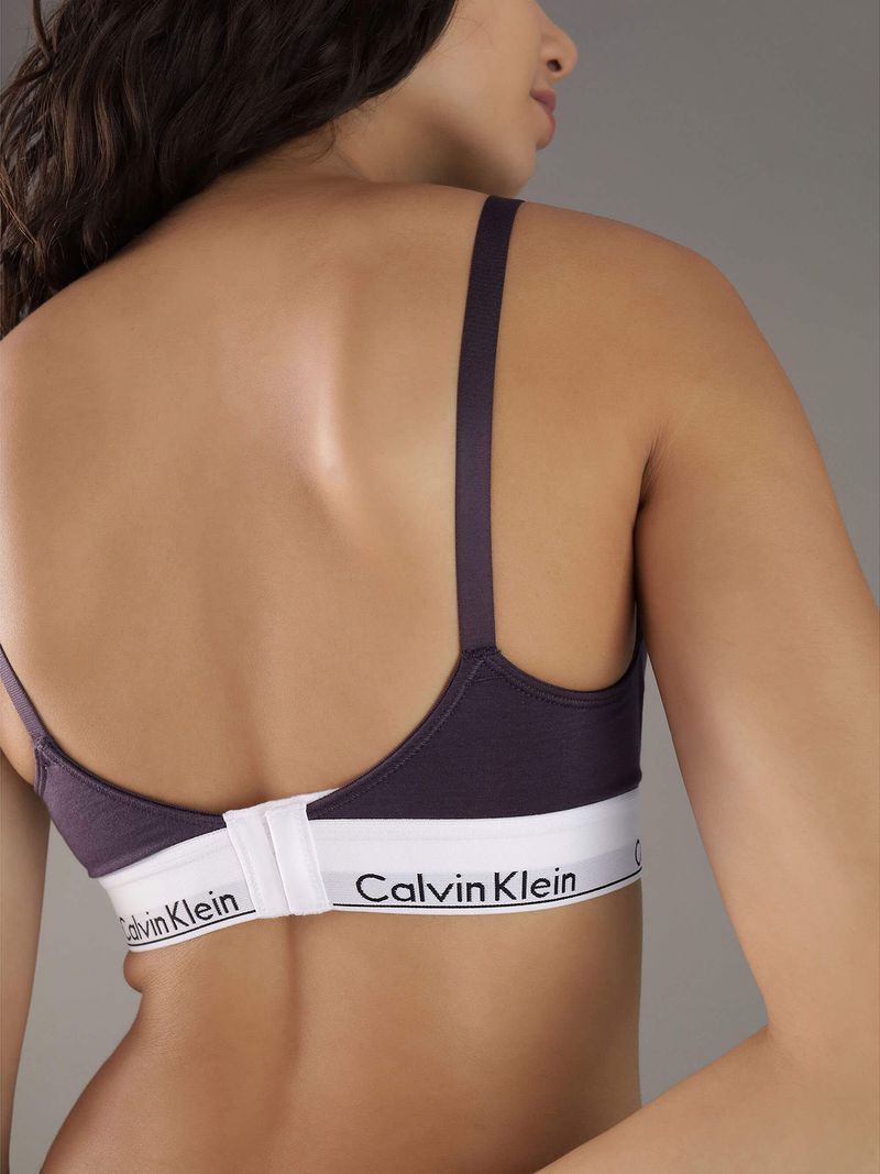 label-3