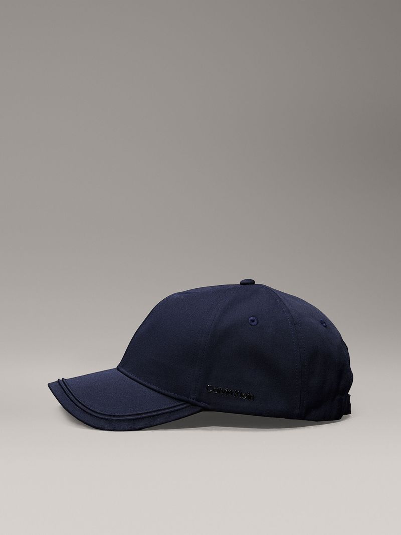 label-3