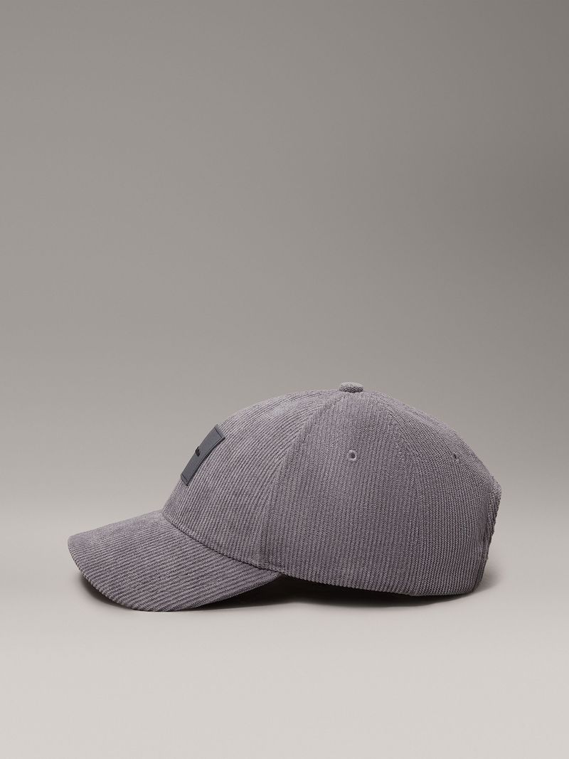 label-3