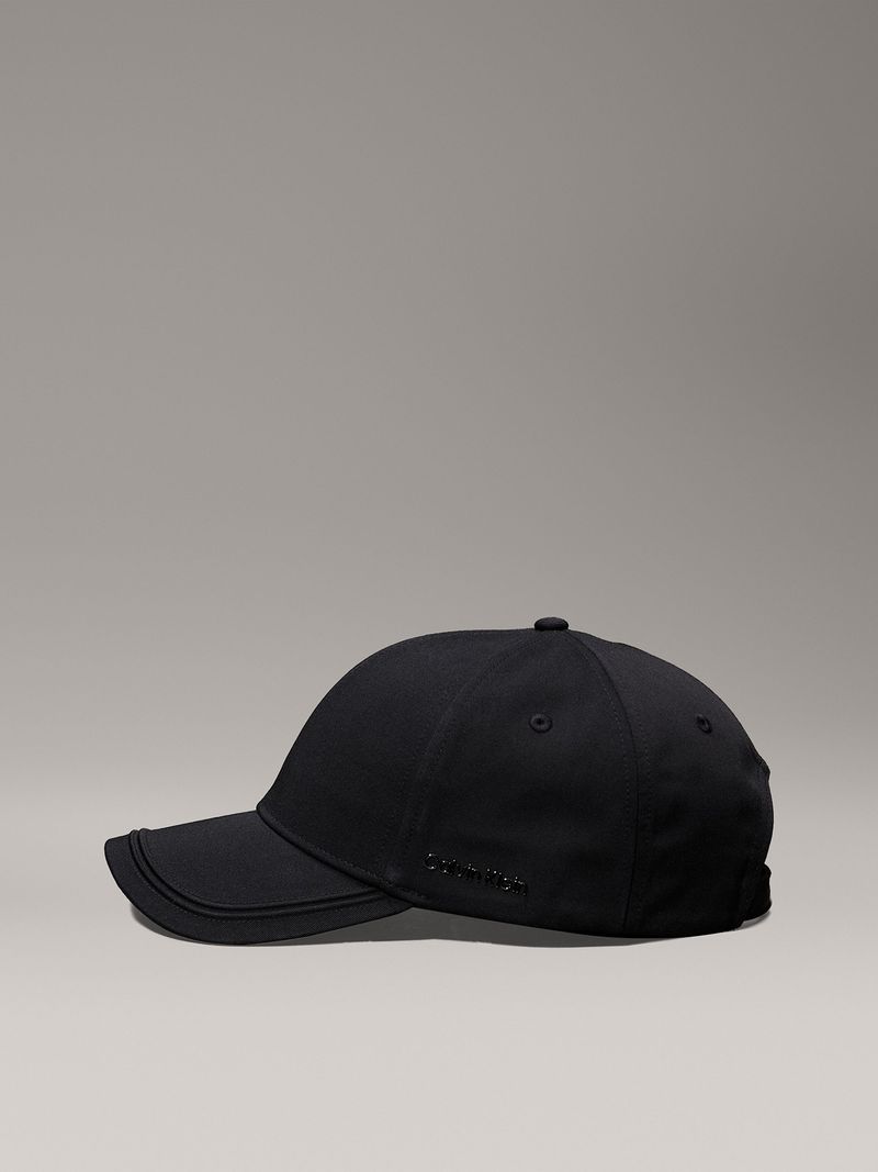 label-3