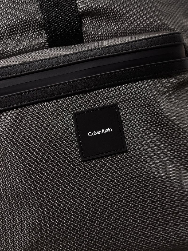 label-4
