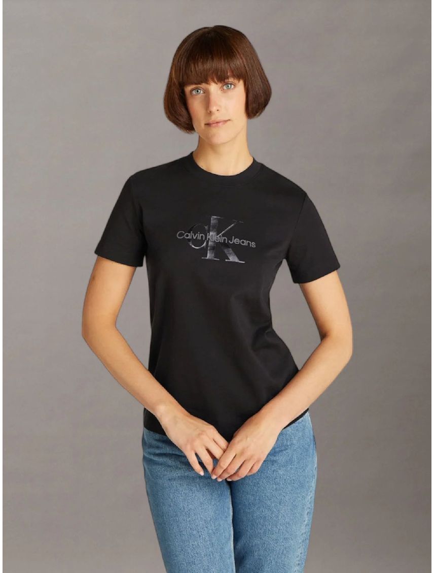 Polera Glossy Monologo