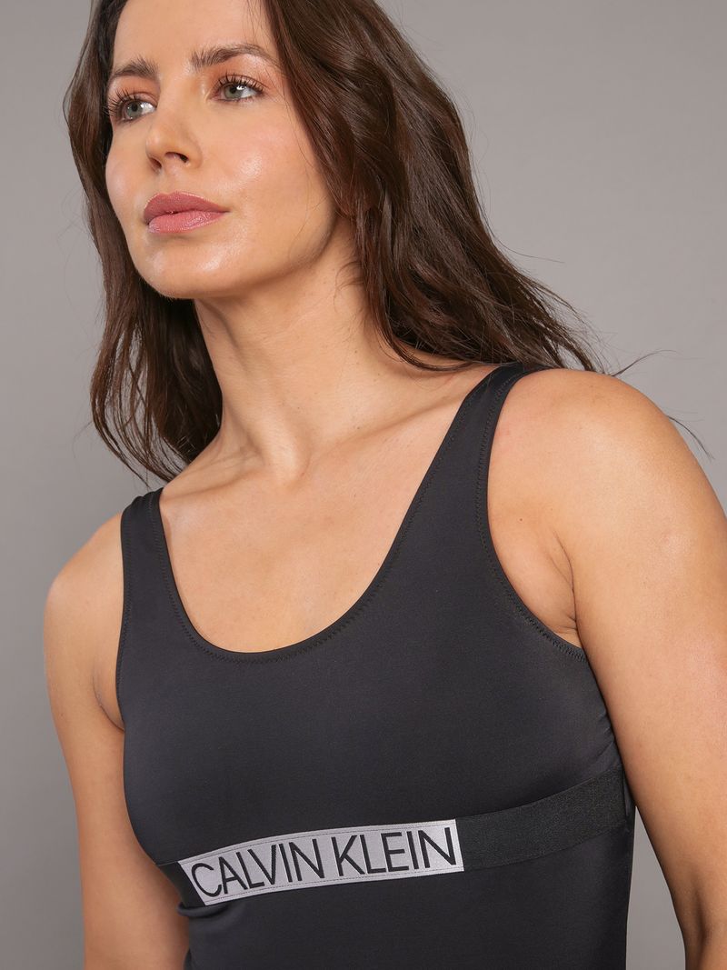 label-3