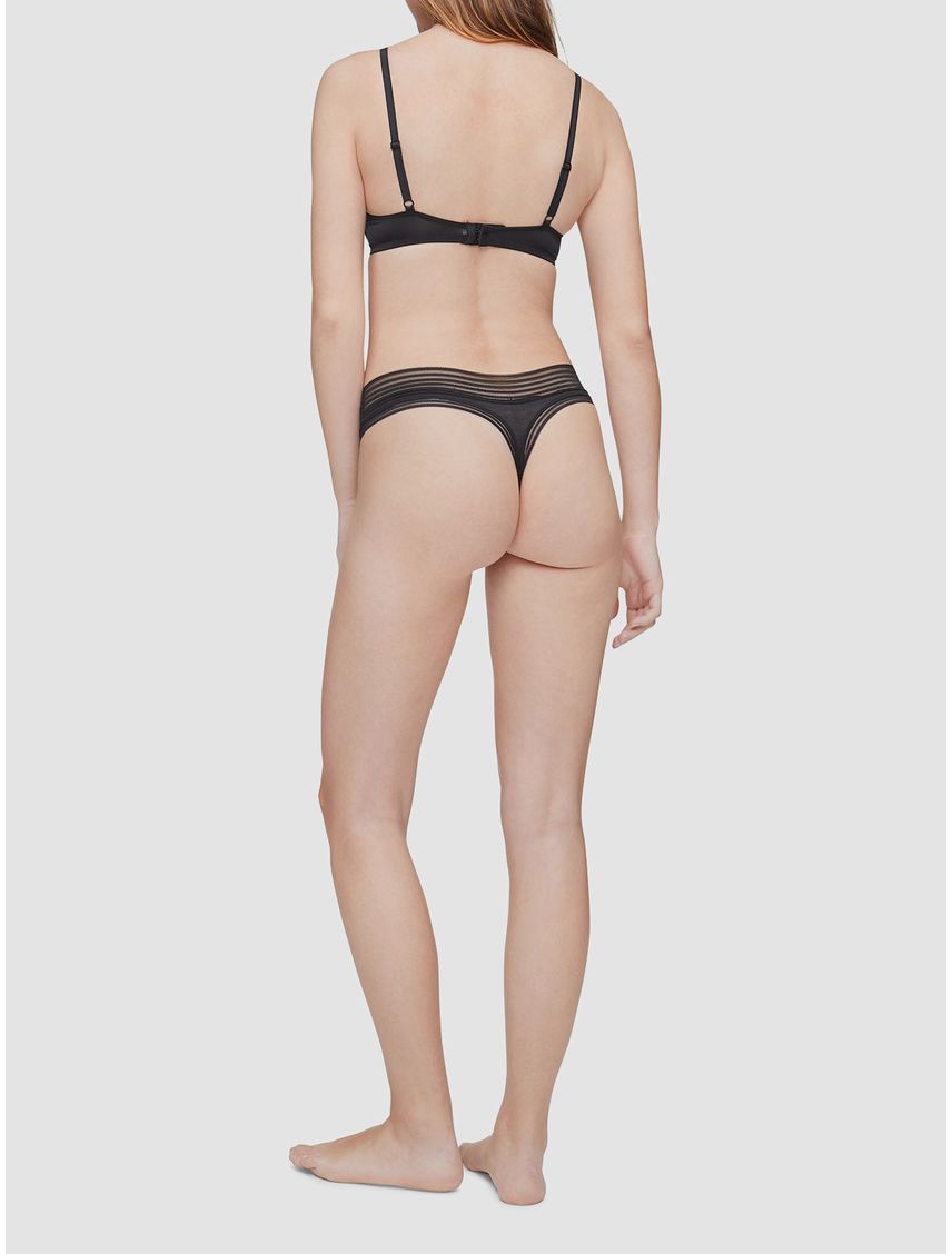 Colaless Ultra-Soft Modal