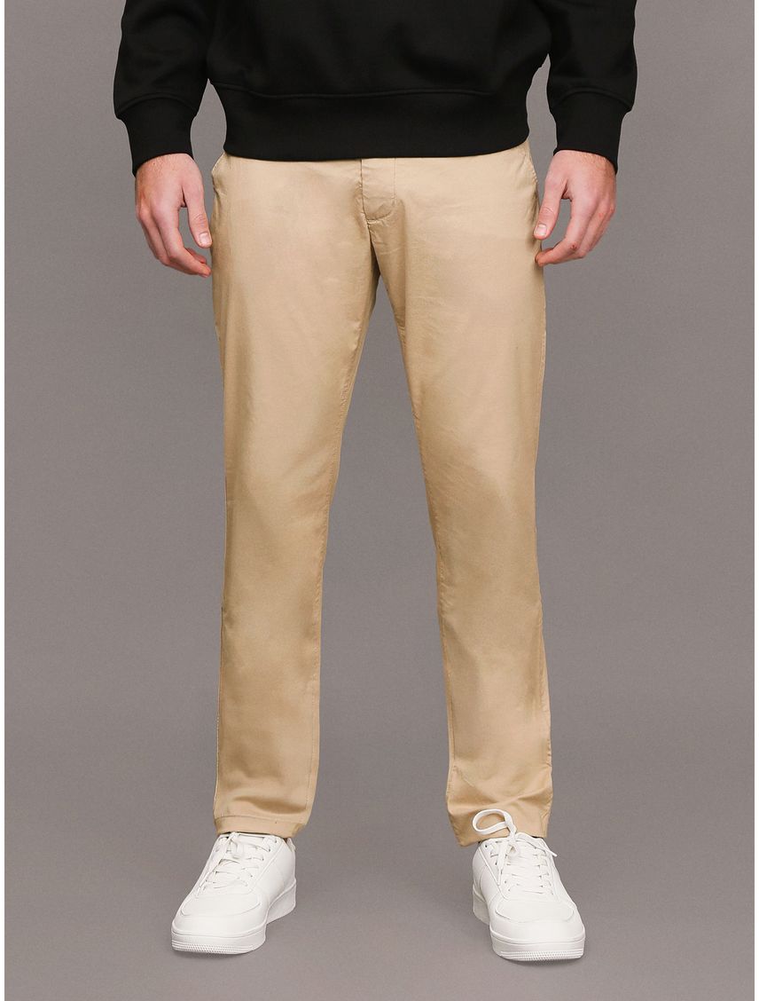 Pantalón Chino Tapered