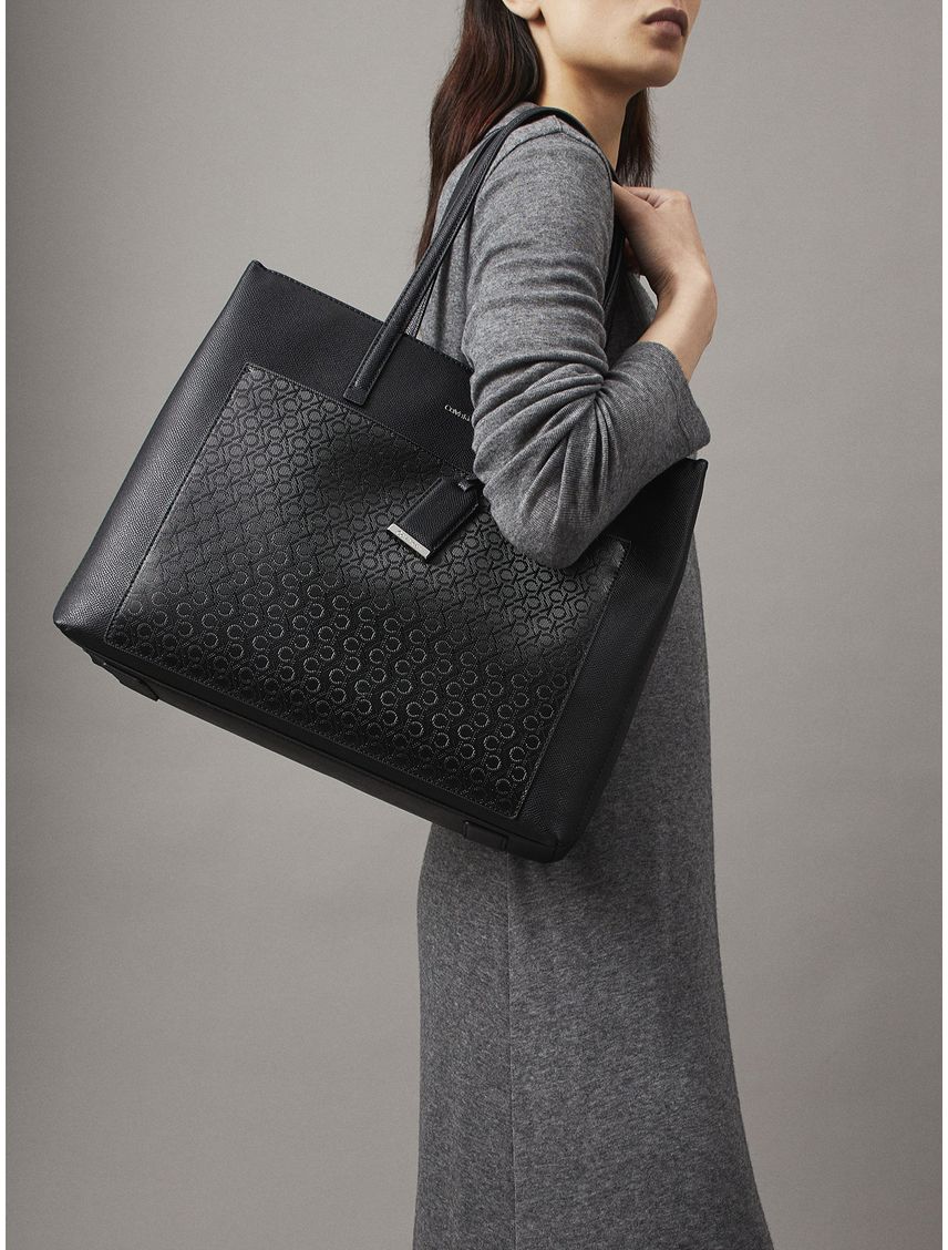 Cartera Tote Ck Must Medium