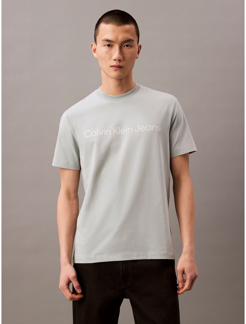 Polera Regular con Logotipo