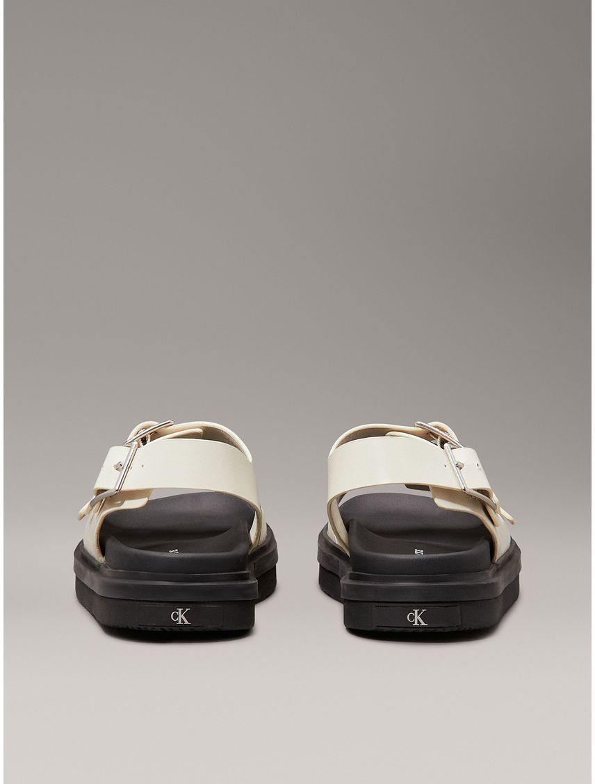 Sandalias de Cuero con Hebilla