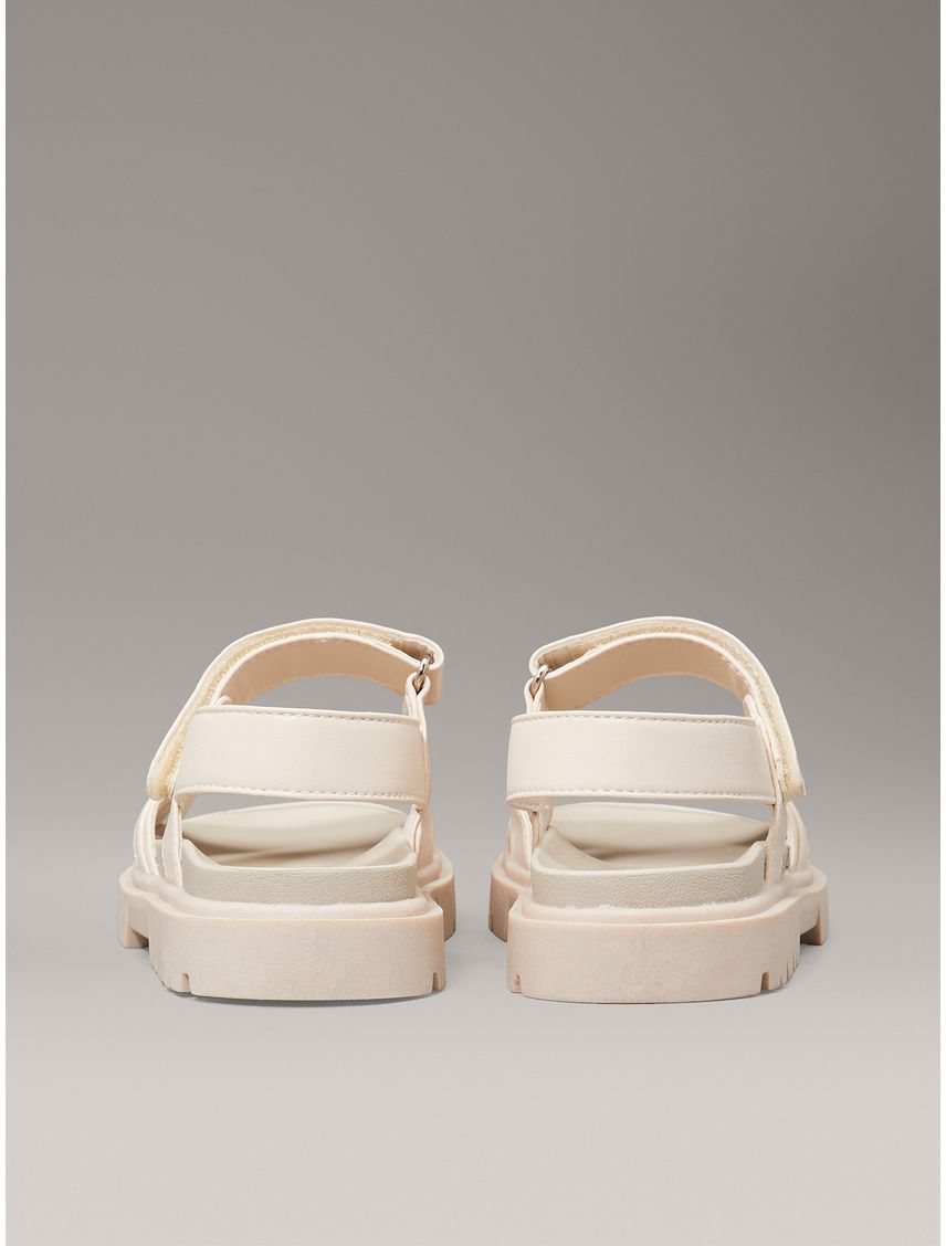 Sandalias Niña con Correas Cruzadas