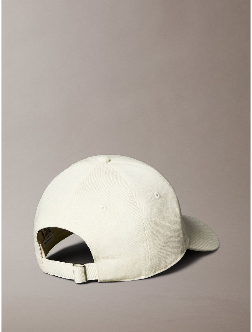 Jockey con Monograma Bordado Lateral