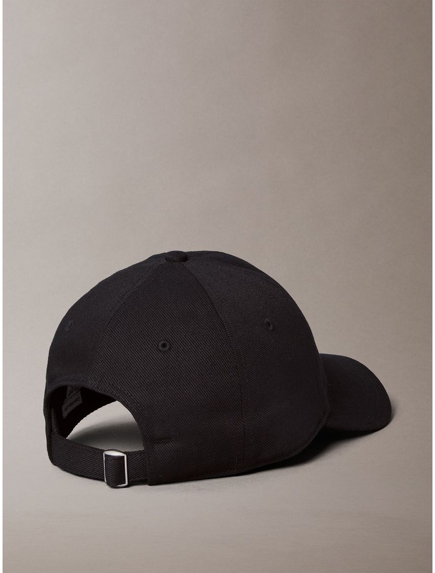 Jockey con Monograma Bordado Lateral