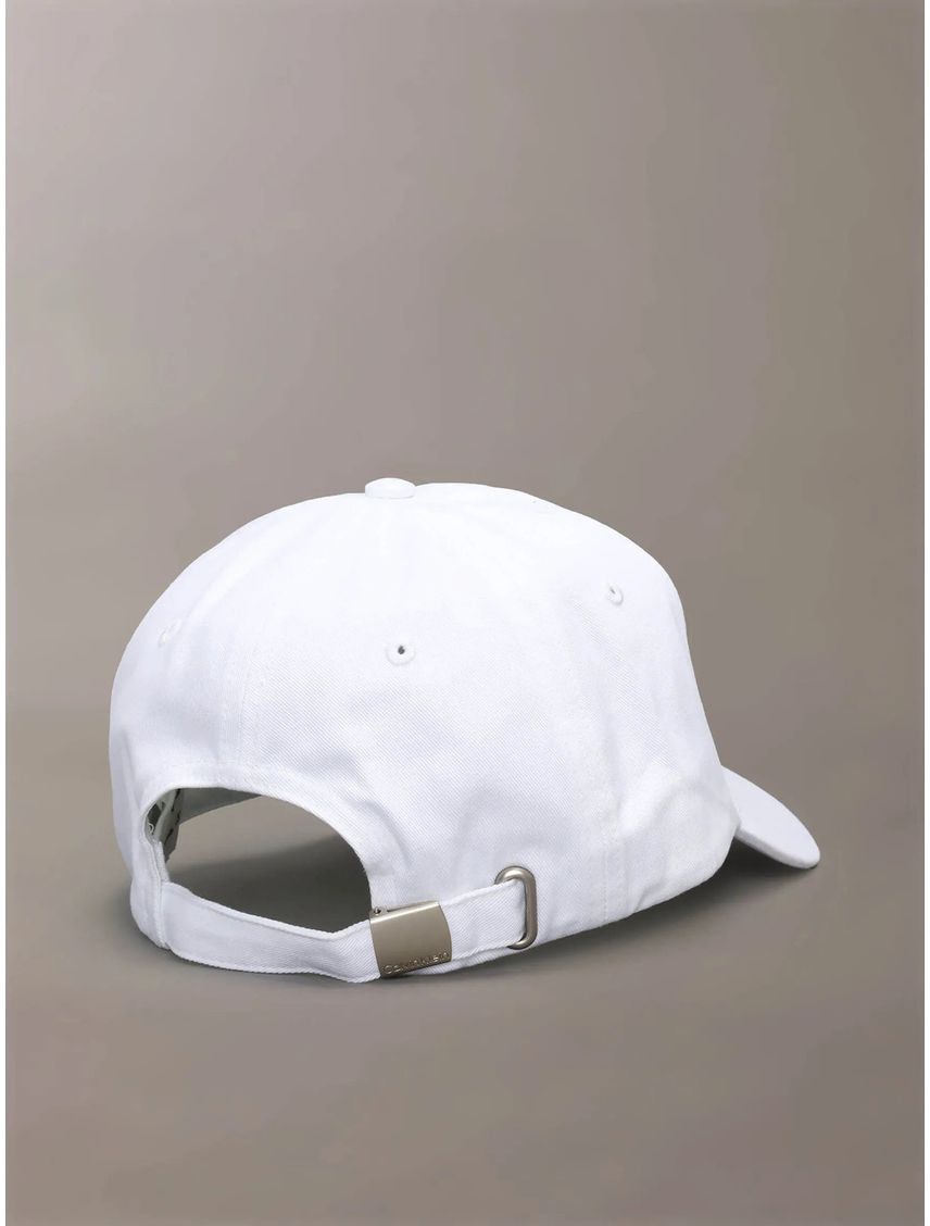 Jockey con Logotipo Bordado