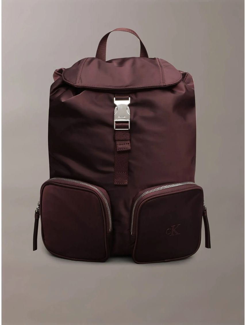 Mochila Con Solapa De Satén Y Nailon