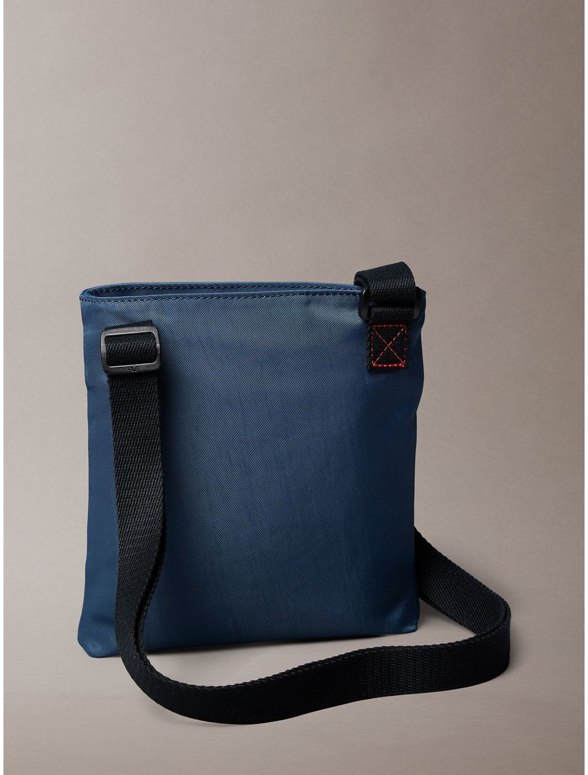 Bolso Plano de Nailon con Monograma - TALLA:OS