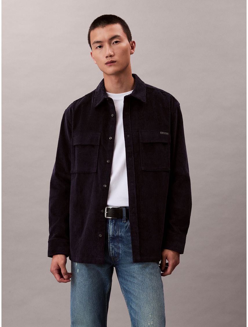 Camisa en Pana con Bolsillos