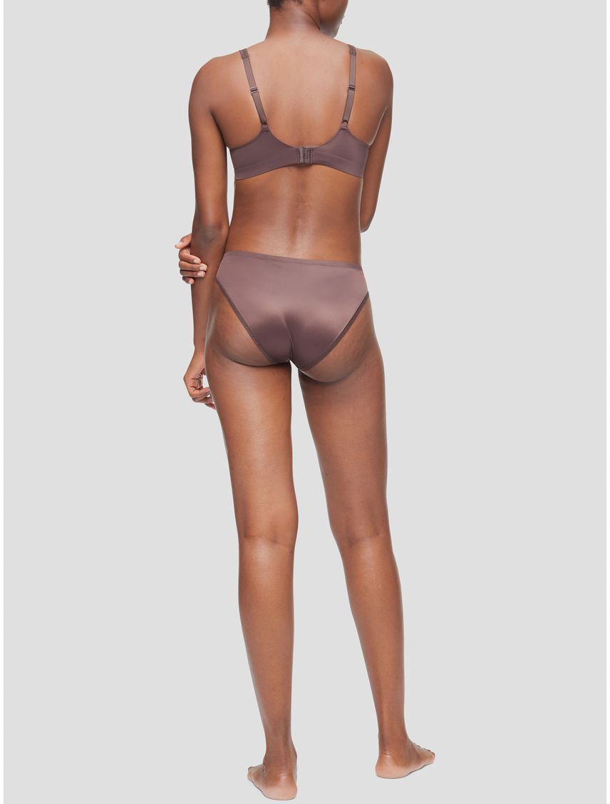Brasier con Forro Ligero Liquid Touch