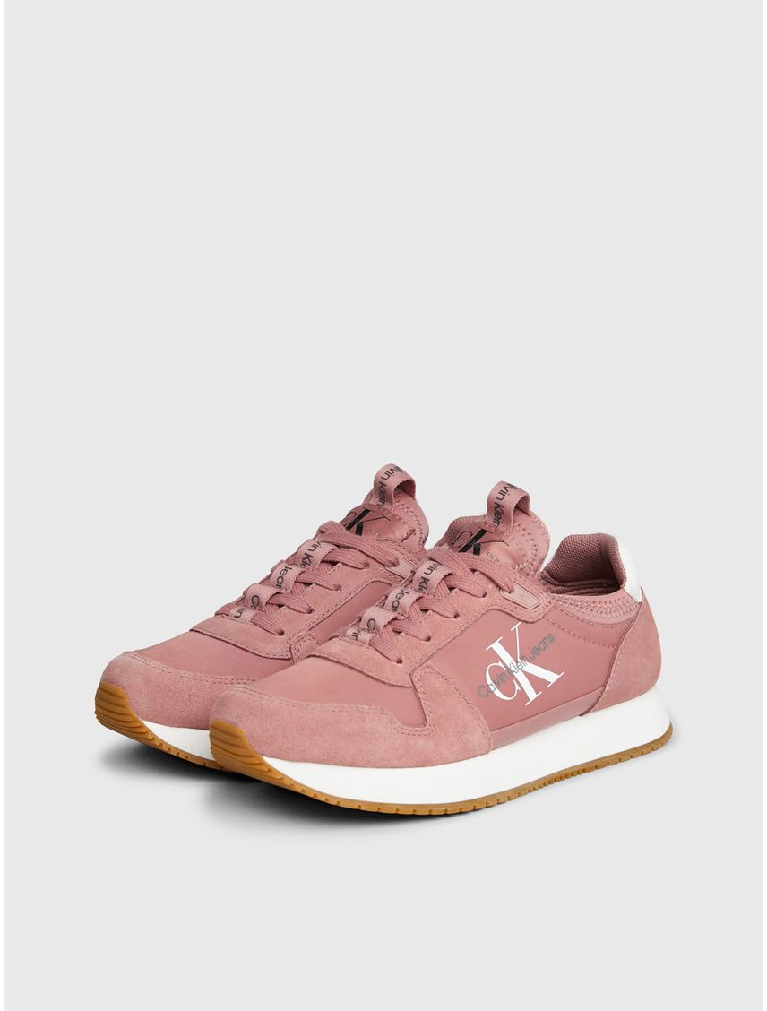 Venta de zapatillas online sale