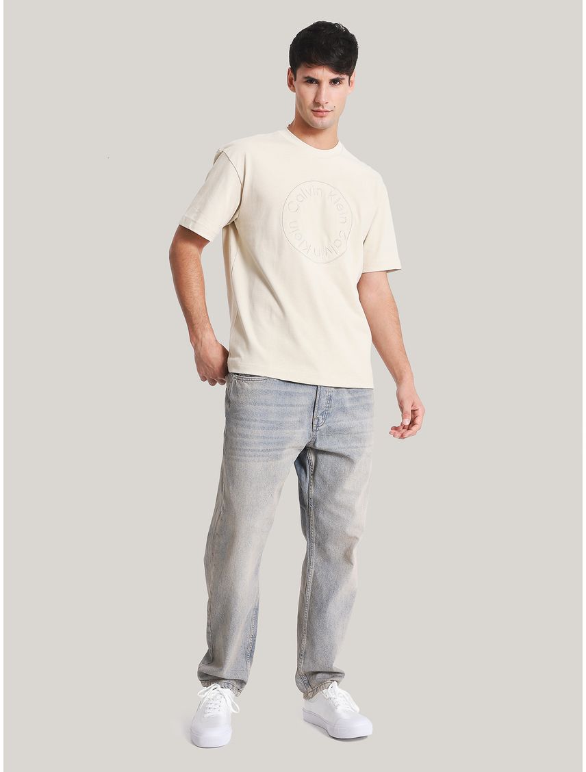 Polera Embroidered Emblem
